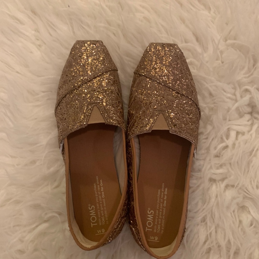 TOMS